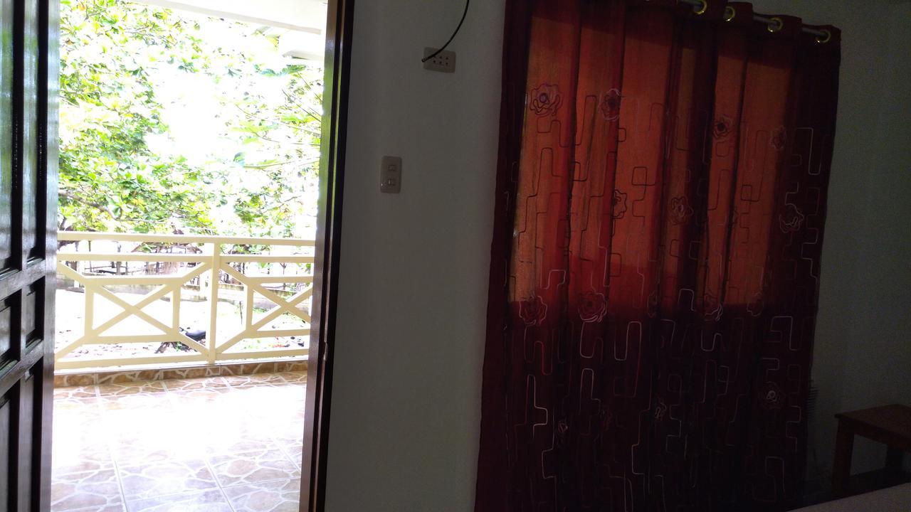 Manuela Resort Panglao Extérieur photo